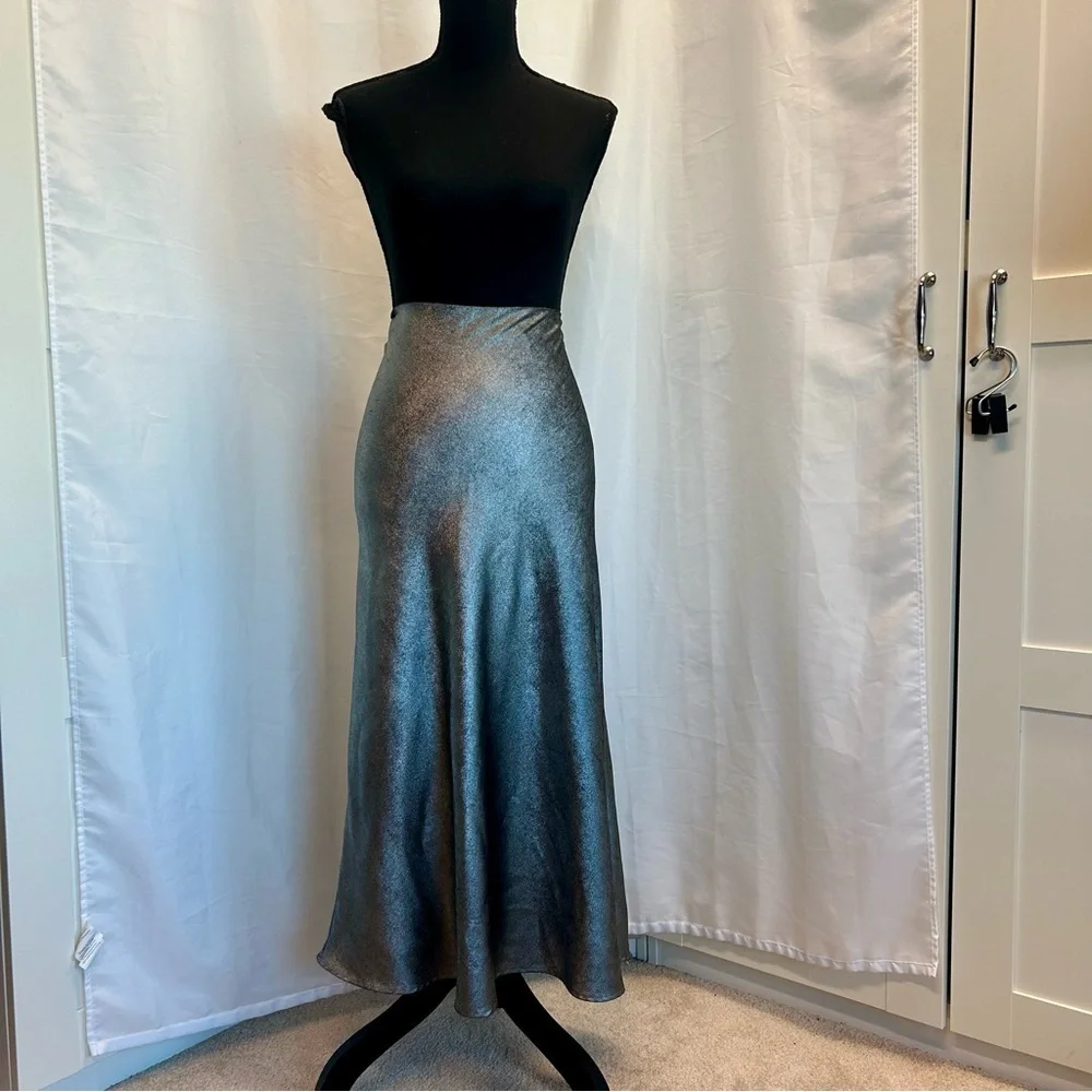 Steve Madden gray metallic silver midi slip skirt NWT